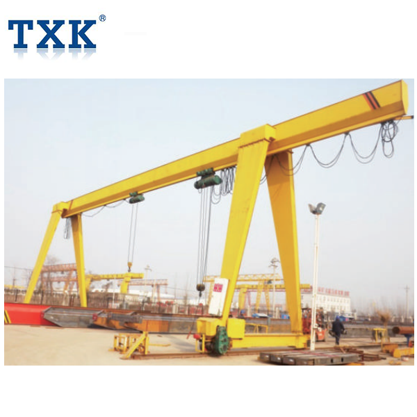 Gantry crane with one cantilever